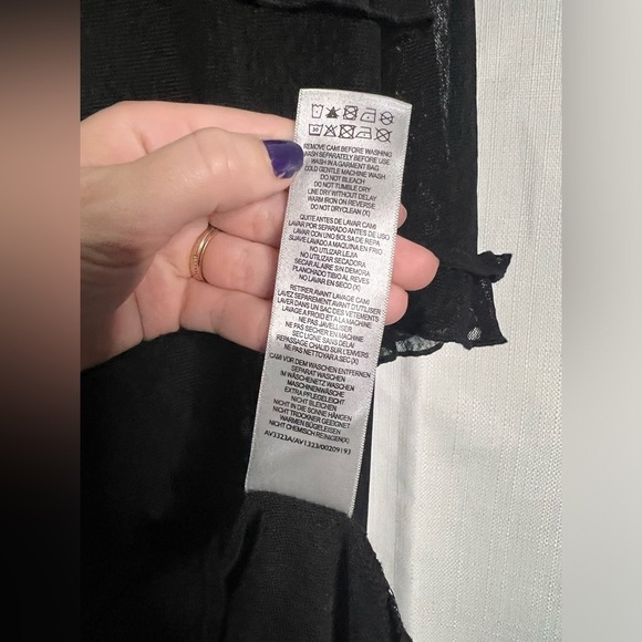 Zim & Zoe Black Sheer Ruffle Tiered High Low Dress 18 - Picture 8 of 9